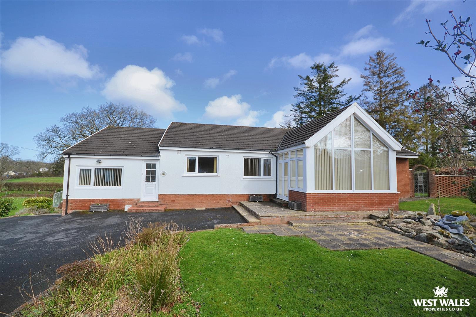 4 Bedroom, Llangoedmor, Cardigan